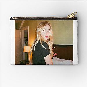 Sophie Turner Zipper Pouch