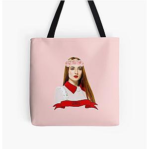 Sophie Turner wearing a flower crown tote bag