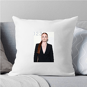 Queen Mode: Sophie Turner Sophie Turner Pillows Cover