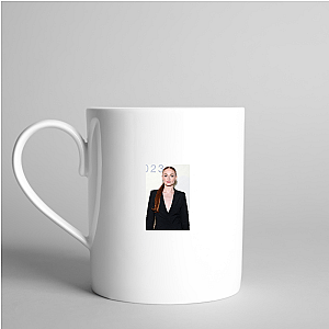 Queen Mode: Sophie Turner Sophie Turner Mugs