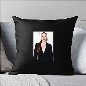 Queen Mode: Sophie Turner Sophie Turner Pillows Cover