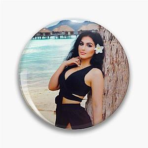 SSSniperWolf Pins - Sssniperwolf Beach Pin RB1207