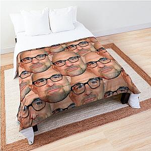 Stanley Tucci head design Comforter