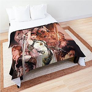 stellar blade video game Comforter