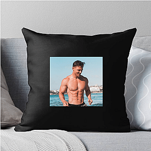 Doesn’t Quit Steve Cook Steve Cook Pillows Cover