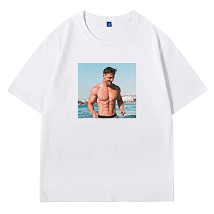 Doesn’t Quit Steve Cook Steve Cook T-Shirts