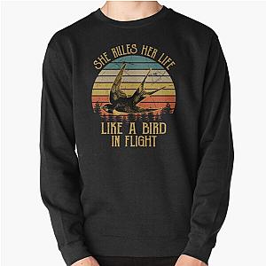 Stevie Nicks She Rules Her Life Like A Bird In Flight Vintage  Pullover Sweatshirt