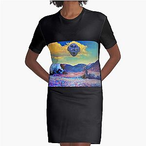 Poster Still Woozy Classic Graphic T-Shirt Dress