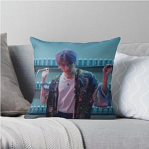 Stray Kids Ordinary Leeknow Throw Pillow RB1608