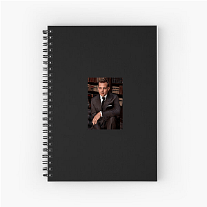 No Ties, Just Power Suits La Notebook