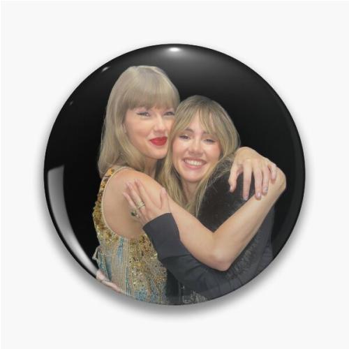 Taylor Swift and Suki Waterhouse 1  Pin