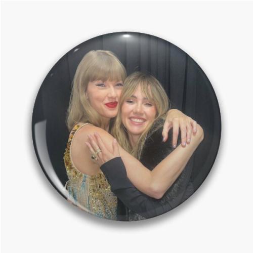 taylor swift and suki waterhouse 1  Pin