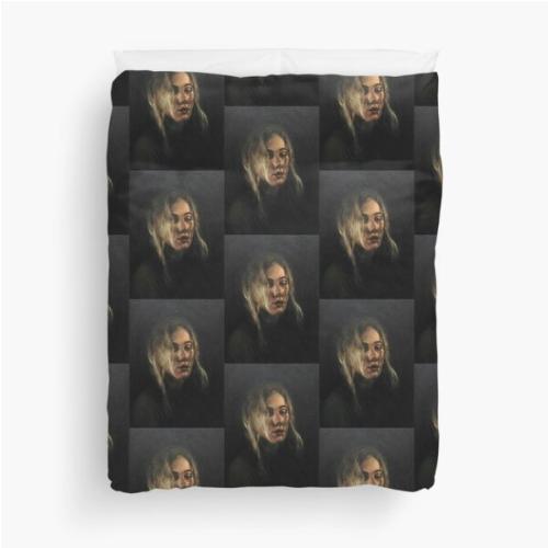 Suki waterhouse Duvet Cover