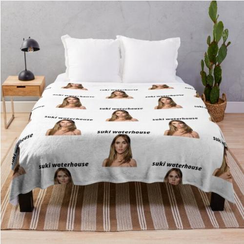 suki waterhouse               Throw Blanket