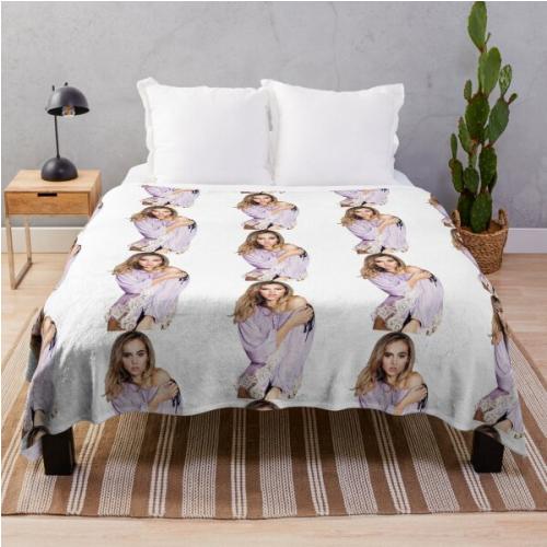 suki waterhouse         Throw Blanket