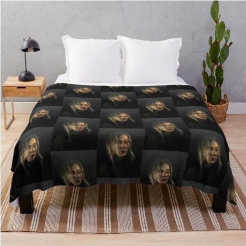 Suki waterhouse Throw Blanket