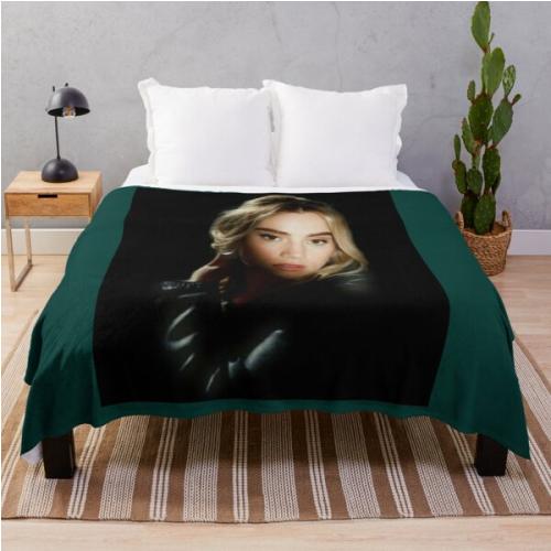 Vintage suki waterhouse   Throw Blanket