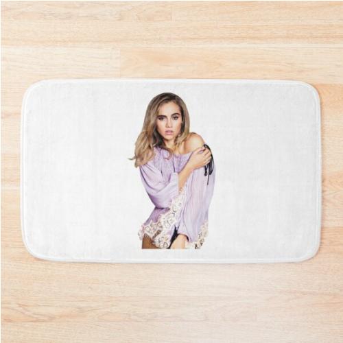 suki waterhouse         Bath Mat