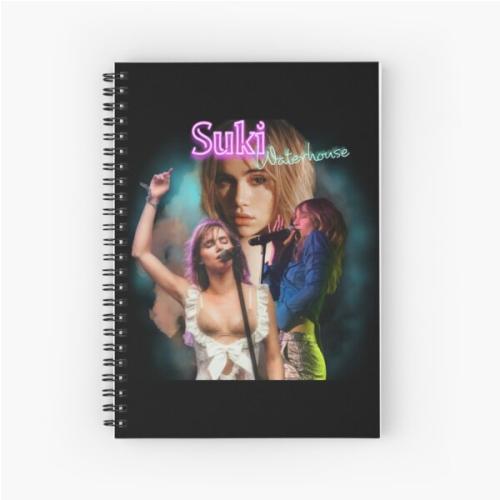 Suki Waterhouse T-shirt Spiral Notebook