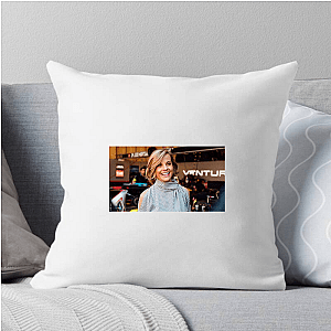 Gridbreaking Role Model Susie Wolff Pillows Cover
