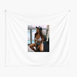 She’s Trouble – Sveta Style Sveta Bilyalova Tapestries
