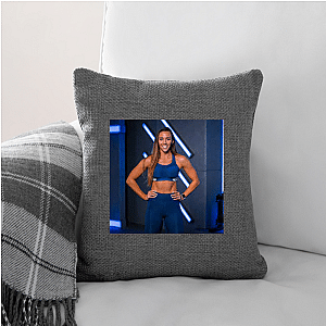 Training Expert Sydney Cummings Pillows Cover