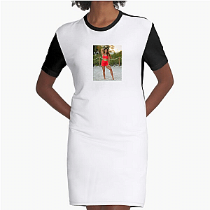 Body Transformation Coach Sydney Cummings Dresses