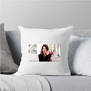 Full Face, Full Grace Tati Westbrook Pillows Cover