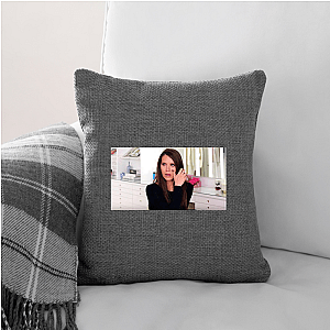 Full Face, Full Grace Tati Westbrook Pillows Cover
