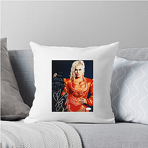 Versatile In Ring Competitor Taya Valkyrie Pillows Cover
