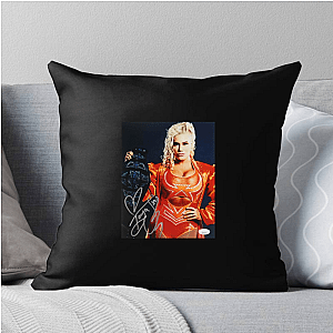 Versatile In Ring Competitor Taya Valkyrie Pillows Cover