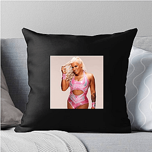 Powerful Female Athlete Taya Valkyrie Pillows Cover