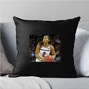 Electrifying WNBA Guard T’ea Cooper Pillows Cover