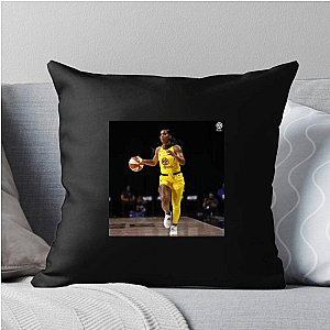 Style-Driven Playmaker T’ea Cooper Pillows Cover
