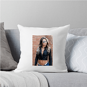 Social Media Influencer Tenille Dashwood Tenille Dashwood Pillows Cover