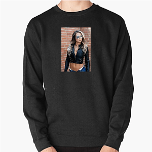Social Media Influencer Tenille Dashwood Tenille Dashwood Sweatshirts