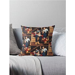 That 70s Show Group Promo Throw Pillow