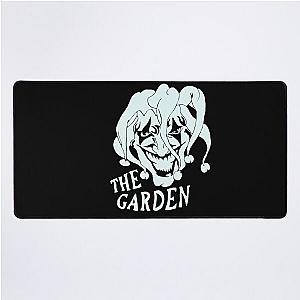 THE GARDEN BAND Essential T-Shirt Desk Mat