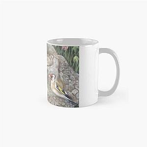 Goldfinches in the garden Classic Mug