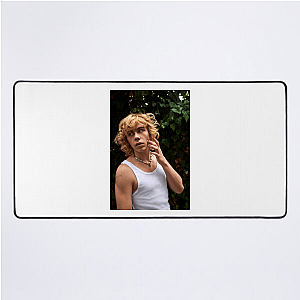 Love Hurts – Ask Laroi The Kid Laroi Mouse Pads