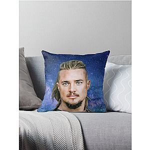 Uhtred Of Bebbanburg, The Last Kingdom, ORIGINAL Willow Days Throw Pillow