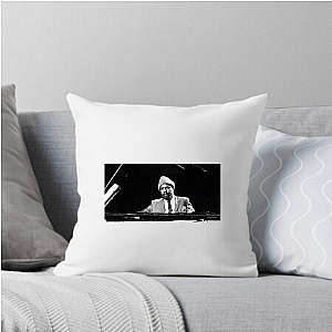 Be Bold. Be Monk. Thelonius Monk Pillows Cover