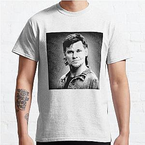 Theo Von Black White Portrait (Linocut) Classic T-Shirt RB3107