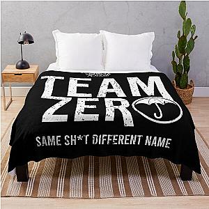 UMBRELLA ACADEMY 2: TEAM ZERO (BLACK BACKGROUND & GRUNGE) Throw Blanket