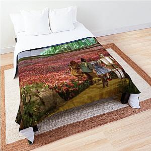 The Wizard of Oz Emerald City Landscape Comforter