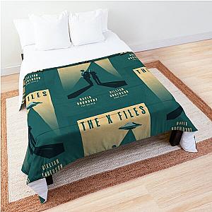 The X Files Mulder and Scully David Duchovny and Gillian Anderson Retro Vintage Poster Comforter