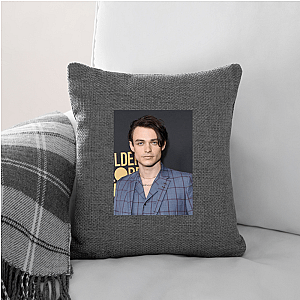 Gossip, But Make It Gothic Thomas Doherty Pillows Cover