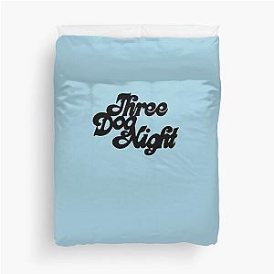 BEST SELLER - Three Dog Night Logo Merchandise Essential T-Shirt Duvet Cover