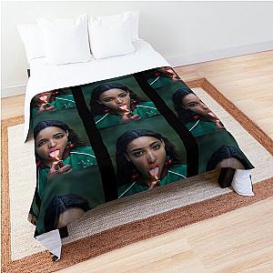 TINASHE Long Comforter