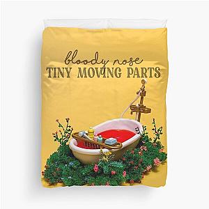 Tiny Moving going to Party Duvet Cover